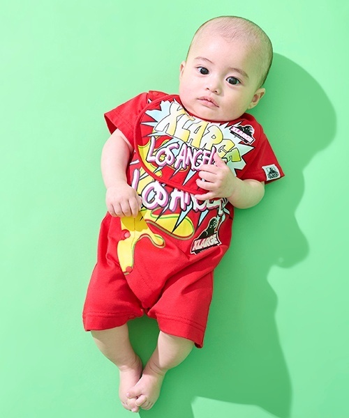 XLARGE KIDS(エクストララージキッズ)の「ポップアートショートオール(ロンパース・キッズ・レッド/ブラック/ブルー・70cm)」の3枚目の写真