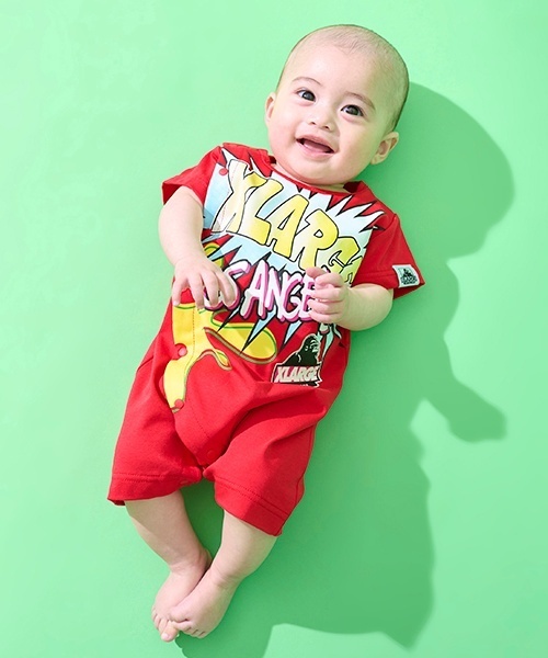 XLARGE KIDS(エクストララージキッズ)の「ポップアートショートオール(ロンパース・キッズ・レッド/ブラック/ブルー・70cm)」の4枚目の写真