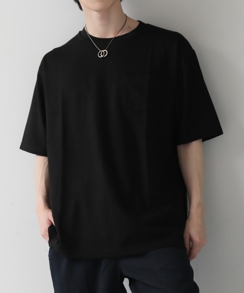 TopIsm(トップイズム)の「ワイドシルエット 吸汗速乾ストレッチ ポケット付き半袖無地Tシャツ(Tシャツ/カットソー・メンズ・ベージュ/ホワイト/カーキ/ブルー/ブラック/チャコール・LL/M/L)」の2枚目の写真