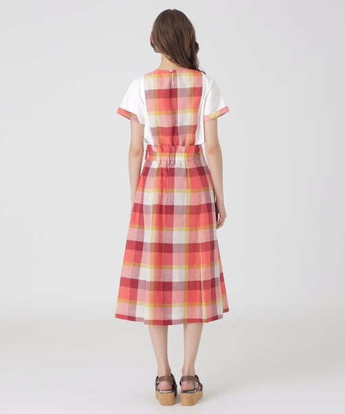 BLUE LABEL CRESTBRIDGE（ブルーレーベルクレストブリッジ）の「クレストブリッジチェックサイドベルトフレアスカート（スカート・レディース・レッド系その他4/ライトブルー/グリーン系その他2・36/38）」の19枚目の写真