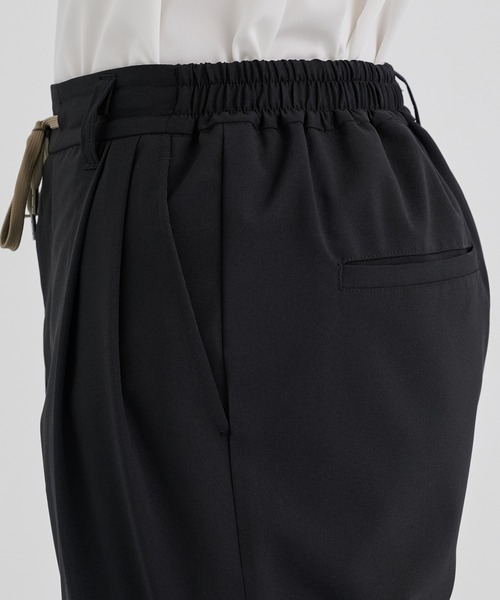 UNITED TOKYO（ユナイテッドトウキョウ）の「完売間近！【EC限定/SETUP販売 】　クイックドライ セットアップ ジャケット&パンツ　ノンアイロン｜ストレッチ｜吸水速乾｜洗濯機洗い可｜軽量｜（セットアップ・メンズ・ダークグレー/ネイビー/グレイッシュベージュ/ブラック・1/2/3）」の22枚目の写真