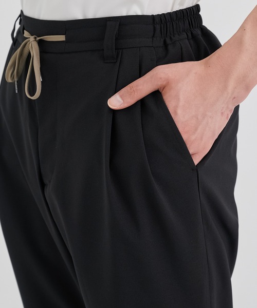 UNITED TOKYO（ユナイテッドトウキョウ）の「完売間近！【EC限定/SETUP販売 】　クイックドライ セットアップ ジャケット&パンツ　ノンアイロン｜ストレッチ｜吸水速乾｜洗濯機洗い可｜軽量｜（セットアップ・メンズ・ダークグレー/ネイビー/グレイッシュベージュ/ブラック・1/2/3）」の21枚目の写真