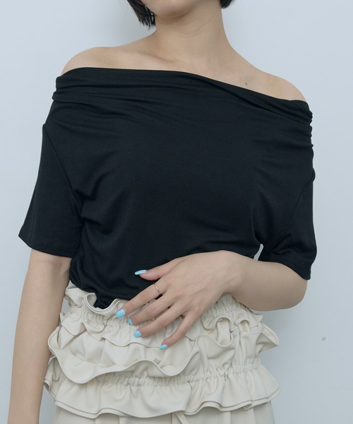 SEN TOKYO(セントーキョー)の「オフショル2wayドレープが魅力。バックレースカットソー(Tシャツ/カットソー・レディース・グレー/ブラック/ホワイト・FREE)」の5枚目の写真
