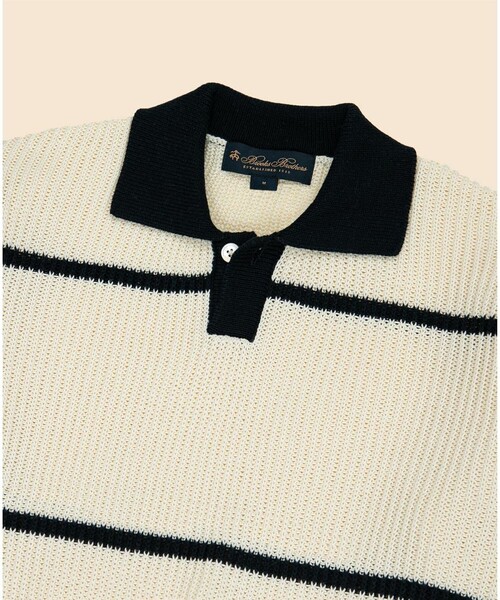 BROOKS BROTHERS（ブルックスブラザーズ）の「コットン　ワイドピッチストライプ　ポロセーター（ポロシャツ・メンズ・ホワイト×ネイビー/ブラウン系その他・MEDIUM/LARGE/SMALL）」の3枚目の写真