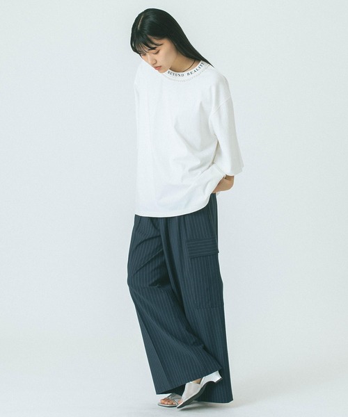 OKIRAKU（オキラク）の「(OKIRAKU x ROSE BUD)PEARL NECK TEE（Tシャツ/カットソー・レディース・ブラック/ホワイト・ONE SIZE）」の7枚目の写真