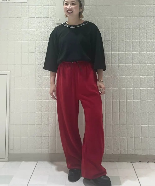 セール】(OKIRAKU x ROSE BUD)PEARL NECK TEE（Tシャツ