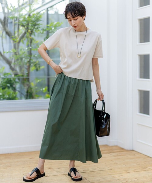 23区 L(ニジュウサンクオオキイサイズ)の「【接触冷感/撥水加工】ストレッチブロード ギャザースカート(スカート・レディース・モスグリーン系/ベージュ系/ブラック系・50/46/44/48)」の20枚目の写真