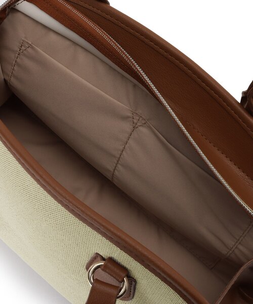 grove(グローブ)の「【雑誌掲載】エルガリーコンビボストン(ボストンバッグ・レディース・キャメル/ブラック・00)」の17枚目の写真