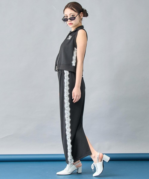 ANAP(アナップ)の「サイド レース ライン ジャージ ブルゾン × ロング スカート セットアップ(セットアップ・レディース・ブラック/ホワイト・XS/S)」の21枚目の写真