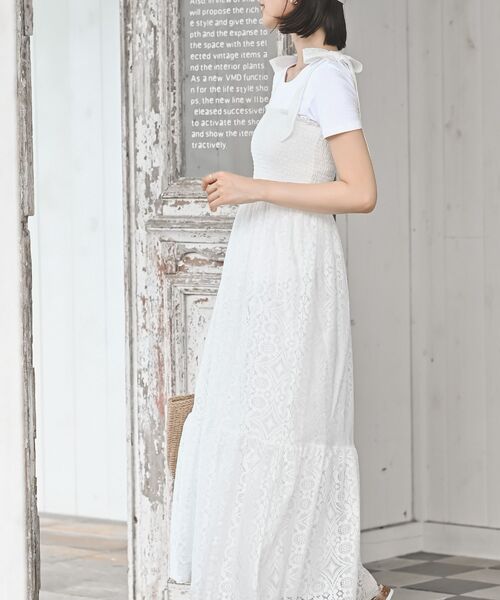 rps(アールピーエス)の「レース生地シャーリング肩リボンワンピース(ワンピース・レディース・ネイビー/オフホワイト/ブラック・フリー)」の5枚目の写真