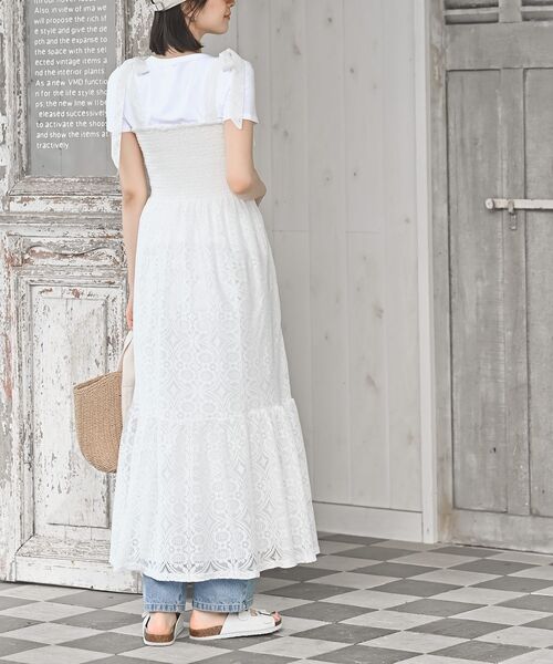 rps(アールピーエス)の「レース生地シャーリング肩リボンワンピース(ワンピース・レディース・ネイビー/オフホワイト/ブラック・フリー)」の6枚目の写真