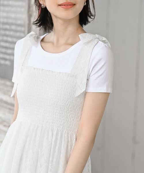 rps(アールピーエス)の「レース生地シャーリング肩リボンワンピース(ワンピース・レディース・ネイビー/オフホワイト/ブラック・フリー)」の8枚目の写真