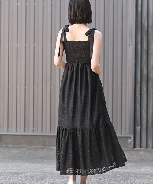 rps(アールピーエス)の「レース生地シャーリング肩リボンワンピース(ワンピース・レディース・ネイビー/オフホワイト/ブラック・フリー)」の15枚目の写真