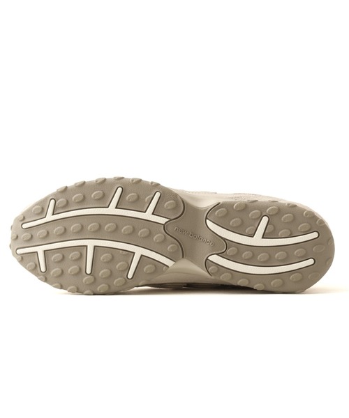 NEW BALANCE(ニューバランス)の「New Balance U204LMMC / ニューバランス U204LMMC(スニーカー・メンズ・ライトベージュ・29.0cm/23.5cm/23.0cm/30.0cm/22.5cm/28.5cm/28.0cm/27.5cm/27.0cm/26.5cm/26.0cm/25.5cm/25.0cm/24.5cm/24.0cm)」の11枚目の写真