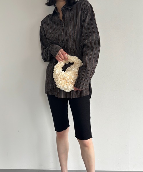 FUULLY STUDIO(フーリィーステューディオ)の「サテンフリルミニBAG(ハンドバッグ・レディース・アイボリー/ブラック/レッド・FREE)」の9枚目の写真