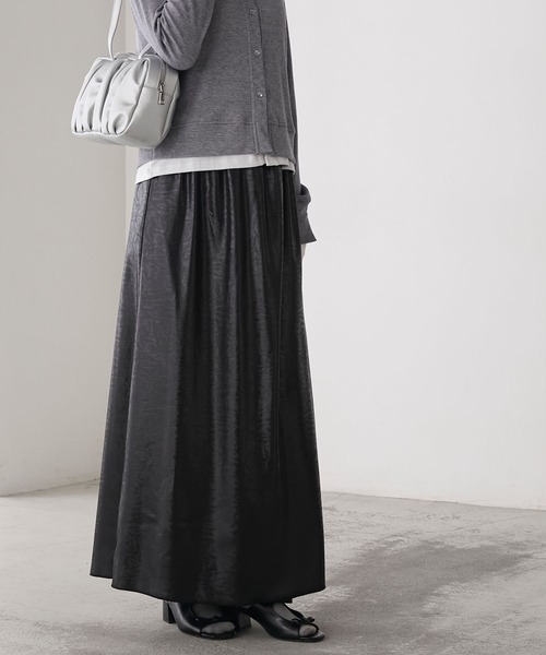 forksy.】バックスリットサテンロングスカート forksy.│MONO-MART