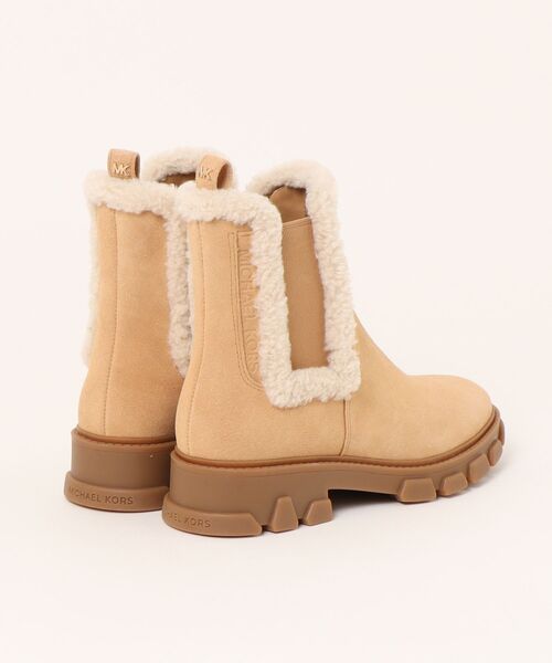 MICHAEL KORS（マイケルコース）の「FLAT RIDLEY BOOTIE ブーティ（ブーツ・レディース・ベージュ系・8/7.5/7/6.5/6/5.5/5/9/8.5）」の2枚目の写真