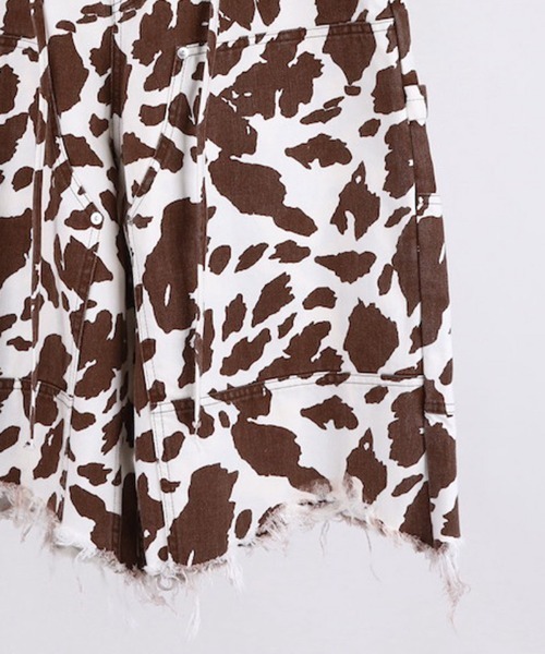 DISCOVERED（ディスカバード）の「mp13984-COW PRINT DOUBLE KNEE SHORT ショートパンツ(DC-SS26-PT-04)（その他パンツ・メンズ・ブラウン/ブラック・1/3）」の6枚目の写真