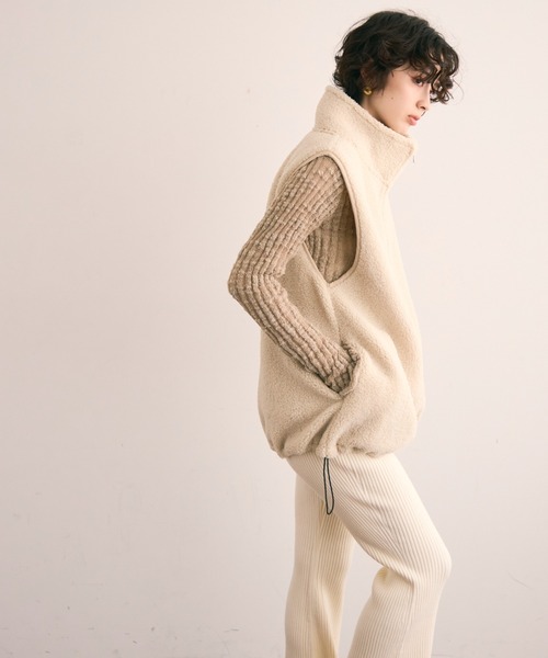 Trish（トリッシュ）の「ボアBIGベスト（ベスト・レディース・アイボリー/チャコールグレー・FREE）」の21枚目の写真