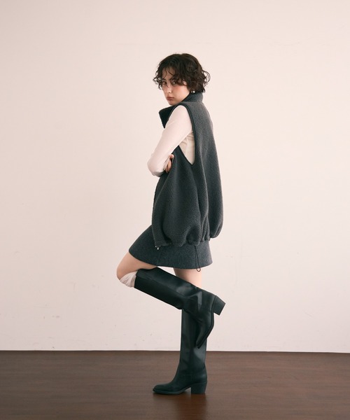 Trish（トリッシュ）の「ボアBIGベスト（ベスト・レディース・アイボリー/チャコールグレー・FREE）」の11枚目の写真