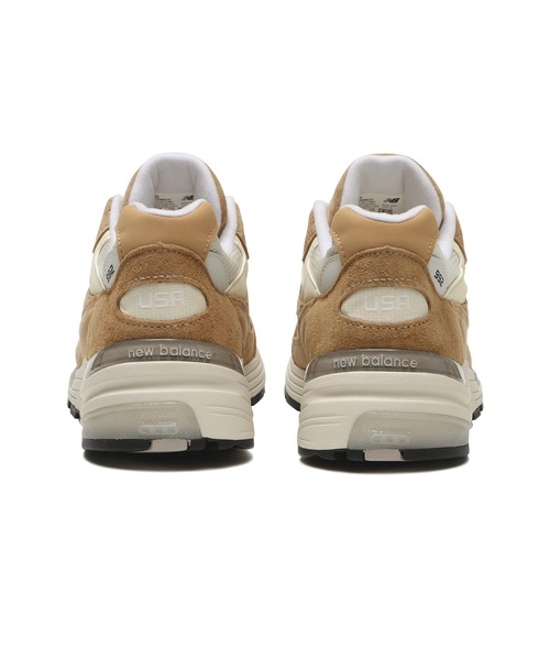 NEW BALANCE(ニューバランス)の「U992CC 992(スニーカー・メンズ・ベージュ・26.5cm/27.0cm/27.5cm/28.0cm/26.0cm)」の5枚目の写真