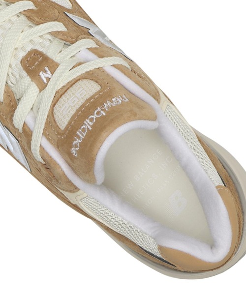 NEW BALANCE(ニューバランス)の「U992CC 992(スニーカー・メンズ・ベージュ・26.5cm/27.0cm/27.5cm/28.0cm/26.0cm)」の6枚目の写真