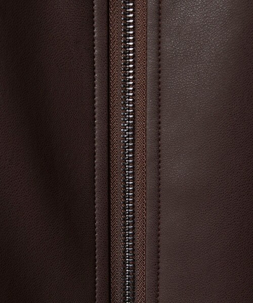 BEAUTY&YOUTH UNITED ARROWS(ビューティーアンドユースユナイテッドアローズ)の「【WEB限定】レザーライク 2WAYブルゾン(ブルゾン・レディース・ダークブラウン/ブラック・FREE)」の5枚目の写真