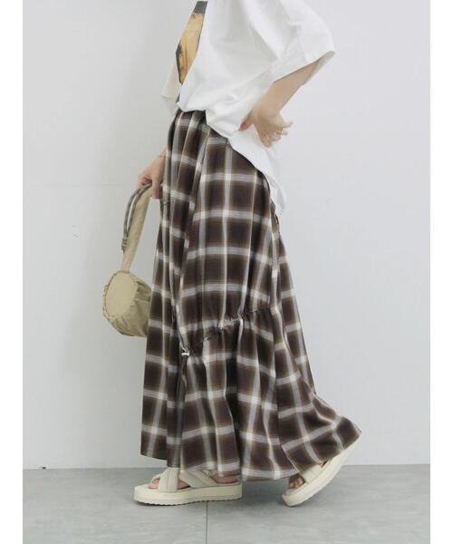 Samansa Mos2 blue（サマンサモスモスブルー）の「オンブレチェックドロストギャザースカート（スカート・レディース・ブラウン/ネイビー/ブラック・F）」の5枚目の写真