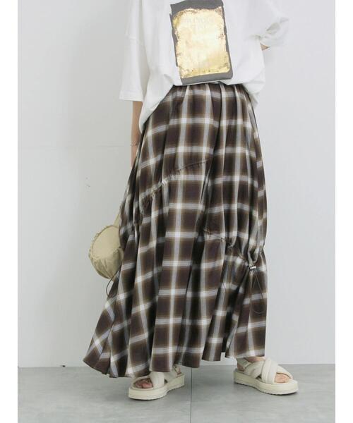 Samansa Mos2 blue（サマンサモスモスブルー）の「オンブレチェックドロストギャザースカート（スカート・レディース・ブラウン/ネイビー/ブラック・F）」の6枚目の写真