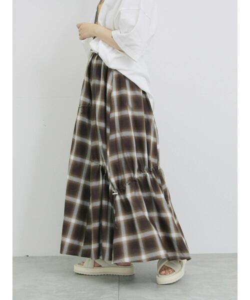 Samansa Mos2 blue（サマンサモスモスブルー）の「オンブレチェックドロストギャザースカート（スカート・レディース・ブラウン/ネイビー/ブラック・F）」の10枚目の写真