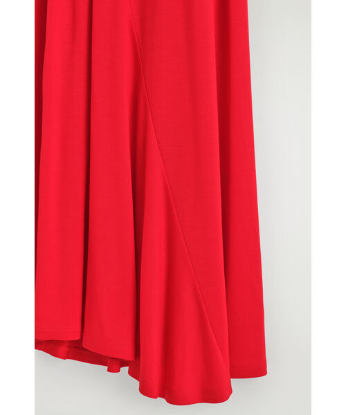 COS(コス)の「アシンメトリージャージーミディワンピース(ワンピース・レディース・ブラウン/レッド・L/M/XS/S)」の8枚目の写真