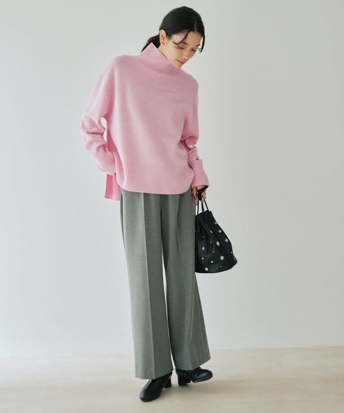 green label relaxing（グリーンレーベルリラクシング）の「［size SHORTあり］SERENITY ハイネック プルオーバー ニット（ニット/セーター・レディース・ナチュラル/ライム/ピンク/ダークブラウン・SHORT/FREE）」の13枚目の写真