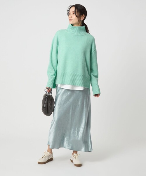 【新品未使用】ARCHIVIO 水色 ハイネックプルオーバー ペイズリー柄ハイネックプルオーバー | 京都通販ミセスのファッション