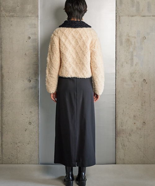 RUMCHE(ラムシェ)の「Inverted Pleats Skirt / インバーテッドプリーツスカート(スカート・レディース・ブラック・FREE)」の5枚目の写真