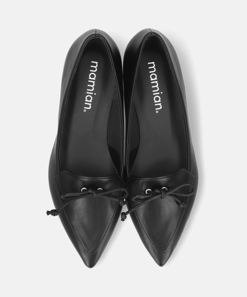 MAMIAN(マミアン)の「紐リボン フラット ローファー(ローファー・レディース・ブラック/ダークブラウン・23.0cm/24.5cm/23.5cm/22.5cm/24.0cm/25.0cm)」の6枚目の写真