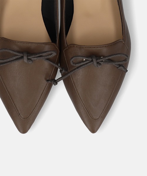 MAMIAN(マミアン)の「紐リボン フラット ローファー(ローファー・レディース・ブラック/ダークブラウン・23.0cm/24.5cm/23.5cm/22.5cm/24.0cm/25.0cm)」の13枚目の写真