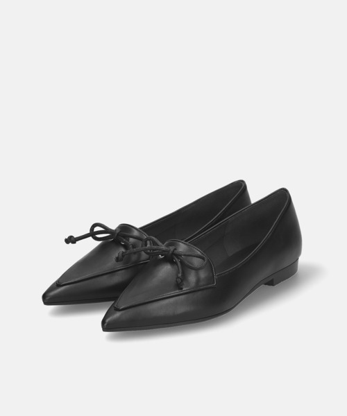 MAMIAN(マミアン)の「紐リボン フラット ローファー(ローファー・レディース・ブラック/ダークブラウン・23.0cm/24.5cm/23.5cm/22.5cm/24.0cm/25.0cm)」の4枚目の写真