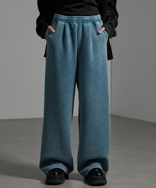 CIYOT（シヨウト）の「【CIYOT-シヨウト-】ヴィンテージ加工ケミカルウォッシュ ドローコード ワイドストレート ダンボールスウェットパンツ【セットアップ対応】（スウェットパンツ・メンズ・ブルー系/ブラウン/ボルドー/グレー/ブラック・S/M/L）」の4枚目の写真