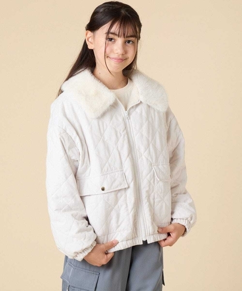 a.v.v（アーヴェヴェ）の「[130-160]【お家で洗える】衿付きキルトボア