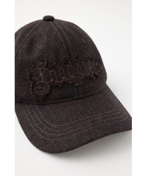 MOUSSY(マウジー)の「PATCH WOOL BASEBALL キャップ(キャップ・レディース・ブラウン/チャコールグレー・FREE)」の3枚目の写真