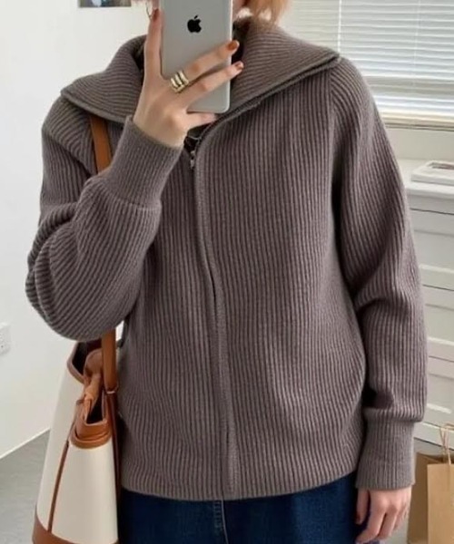 cammie(キャミー)の「ジップリブニットカーディガン(ニット/セーター・レディース・ベージュ/ダークグレー/アイボリー/グレー/ワイン/ブラック・F)」の19枚目の写真