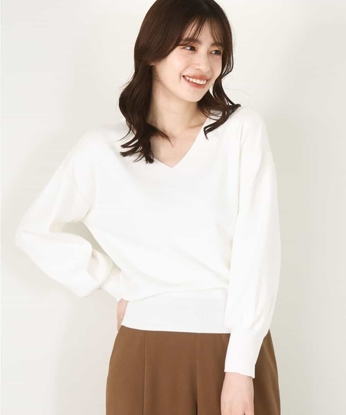 OFUON le MK（オフオンルエムケー）の「【2025AW】ベーシックVネックニット/洗える/WEB限定サイズあり（ニット/セーター・レディース・ライトグリーン/ホワイト/ラベンダー/ネイビー系/ブラック/ブルー/ベージュ/ピンク・38/36）」の2枚目の写真