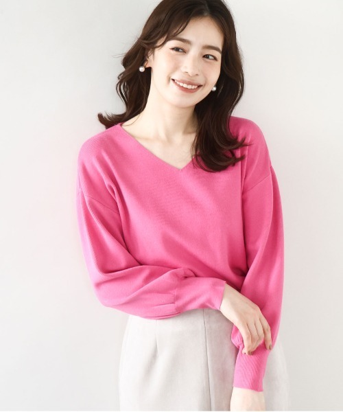 OFUON le MK（オフオンルエムケー）の「【2025AW】ベーシックVネックニット/洗える/WEB限定サイズあり（ニット/セーター・レディース・ライトグリーン/ホワイト/ラベンダー/ネイビー系/ブラック/ブルー/ベージュ/ピンク・38/36）」の8枚目の写真