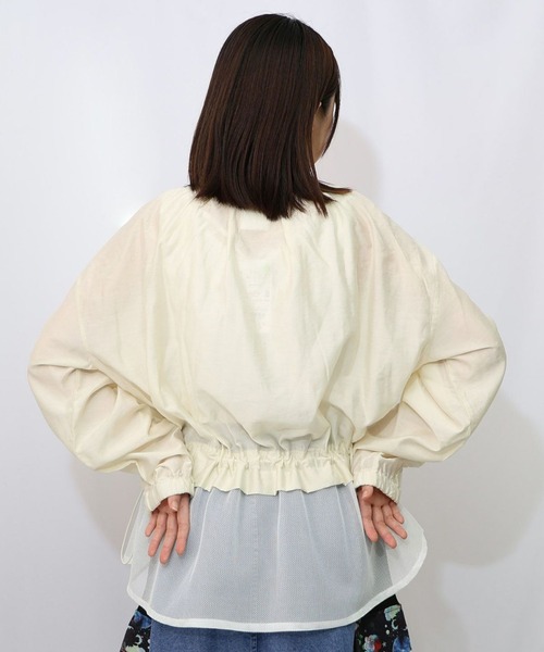 ScoLar（スカラー）の「ScoLar(スカラー) スカラーちゃんロゴ メッシュ切替ブルゾン（ブルゾン・レディース・アイボリー・MEDIUM）」の3枚目の写真