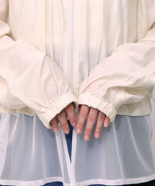 ScoLar（スカラー）の「ScoLar(スカラー) スカラーちゃんロゴ メッシュ切替ブルゾン（ブルゾン・レディース・アイボリー・MEDIUM）」の8枚目の写真