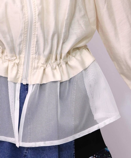 ScoLar（スカラー）の「ScoLar(スカラー) スカラーちゃんロゴ メッシュ切替ブルゾン（ブルゾン・レディース・アイボリー・MEDIUM）」の9枚目の写真