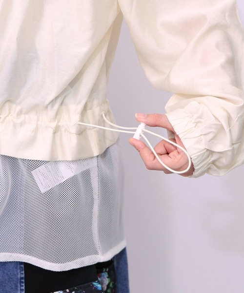 ScoLar（スカラー）の「ScoLar(スカラー) スカラーちゃんロゴ メッシュ切替ブルゾン（ブルゾン・レディース・アイボリー・MEDIUM）」の10枚目の写真