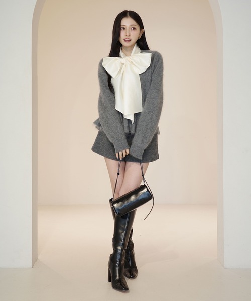 ウール起毛ペプラムニットカーディガン（ノーカラージャケット）｜EIMY