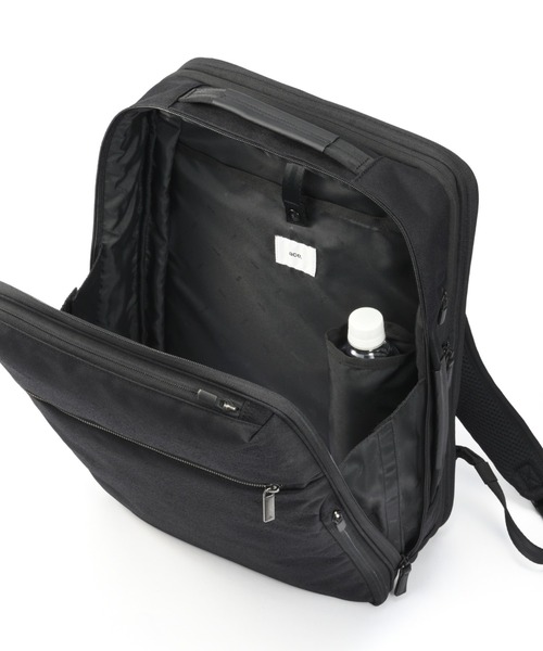 ace.(エース)の「エースジーン ビジネスリュック ガジェタブルSF B4サイズ収納可能 15.6inchPC収納 19L エキスパンド(容量拡張) 2気室 68785(ビジネスバッグ・メンズ・ブラック/ネイビー・FREE)」の17枚目の写真