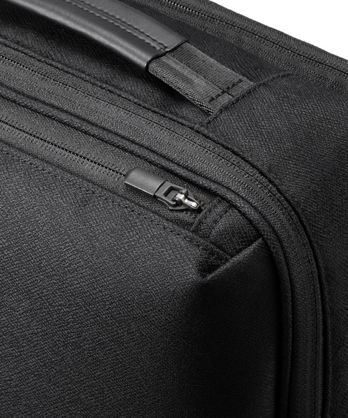 ace.(エース)の「エースジーン ビジネスリュック ガジェタブルSF B4サイズ収納可能 15.6inchPC収納 19L エキスパンド(容量拡張) 2気室 68785(ビジネスバッグ・メンズ・ブラック/ネイビー・FREE)」の4枚目の写真